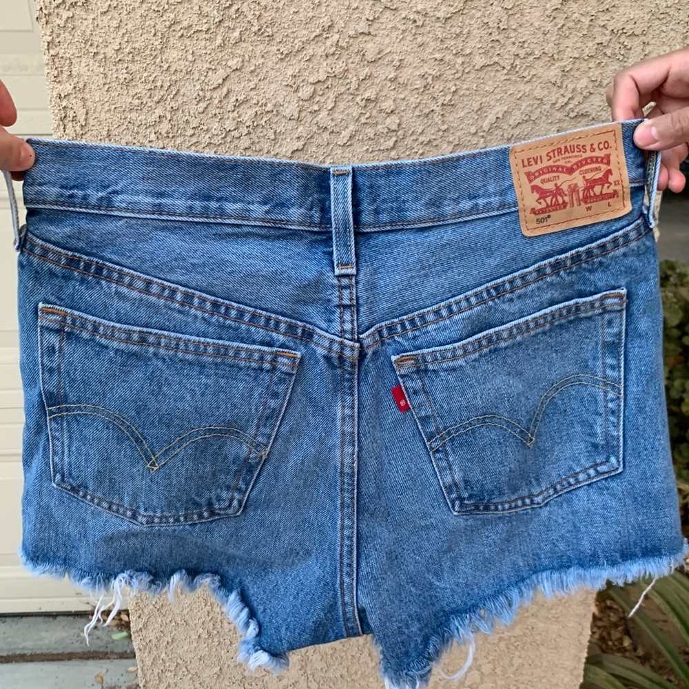 Levi’s high waisted shorts.